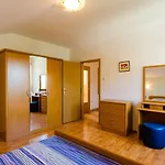 Апартаменты Cozy Mit Atemberaubenden Meerblick, Bbq Und Nur 500 Meter Zum *