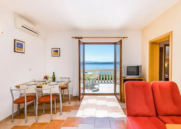 Cozy Mit Atemberaubenden Meerblick, Bbq Und Nur 500 Meter Zum * Dramalj